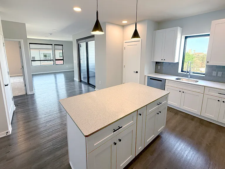 Leavenworth Lofts — Photo 34