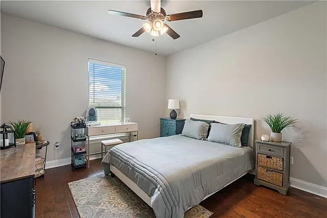 400 Walter Ln — Photo 17