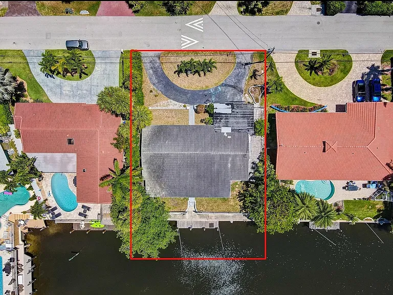 2041 Coral Reef Dr — Photo 15