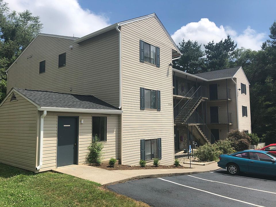2nd image of 1720 Rutrough Rd SE APT 4