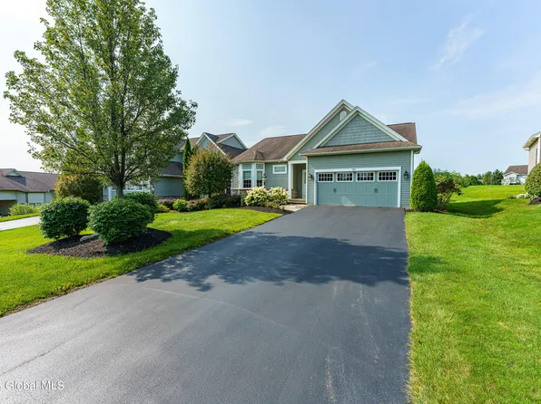 37 Sheldon Drive, Mechanicville, NY 12118