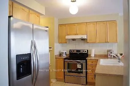 5 Bern St E — Photo 7