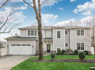 56 Mountain View Rd, Demarest, NJ 07627