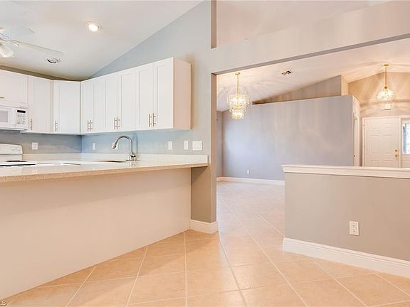 5th image of 11670 Chapman Ave