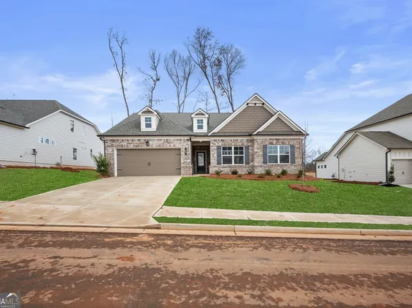 200 Wingate Dr, Winder, GA 30680