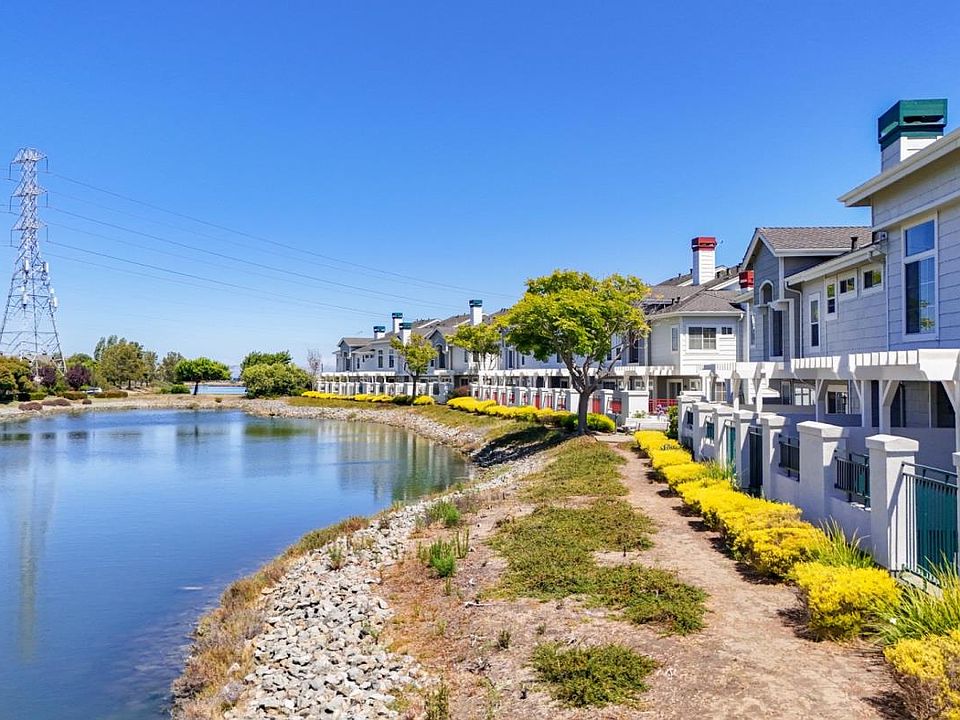 1st image of 504 Shoal Cir