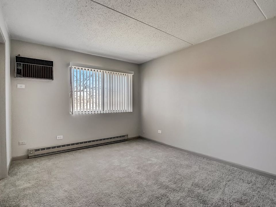 1st image of 1078 Heritage Hill Dr #2E