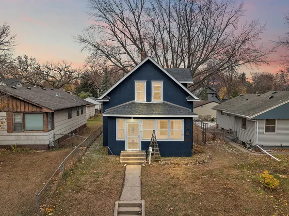 4411 6th St NE, Columbia Heights, MN 55421