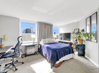 545 N Dearborn St APT 2510, Chicago, IL 60654