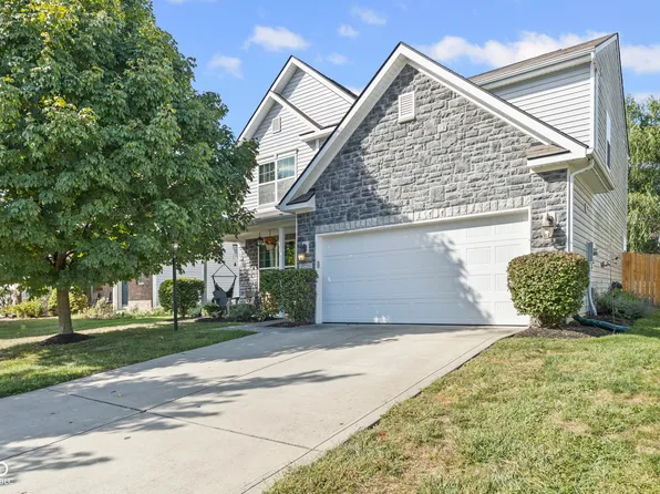 15225 Fallen Leaves Ln, Noblesville, IN 46060