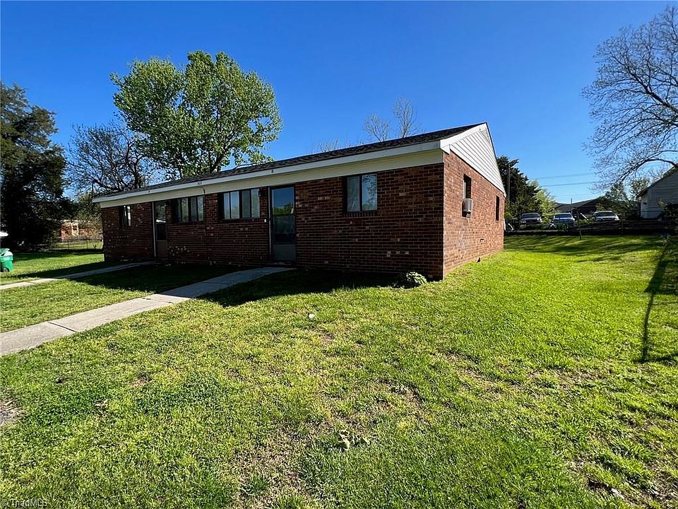 2nd image of 601 Everett Ln