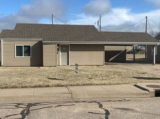27th Street, Great Bend, KS 67530