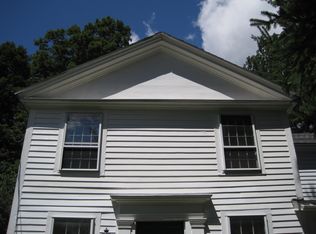 1566 Main Rd, Granville, MA 01034