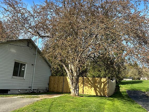 4th image of 27 Franklin Rd