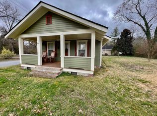 802 Dale St, Hendersonville, NC 28739