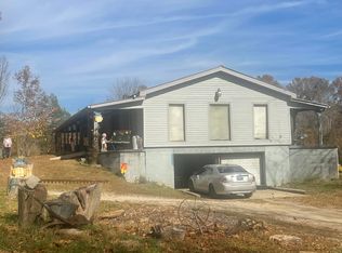 843 Forge Mill Rd, Clay City, KY 40312