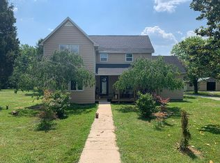 100 Oak St S, Greenback, TN 37742