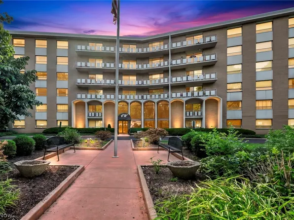 3400 Wooster Rd APT 614, Rocky River, OH 44116