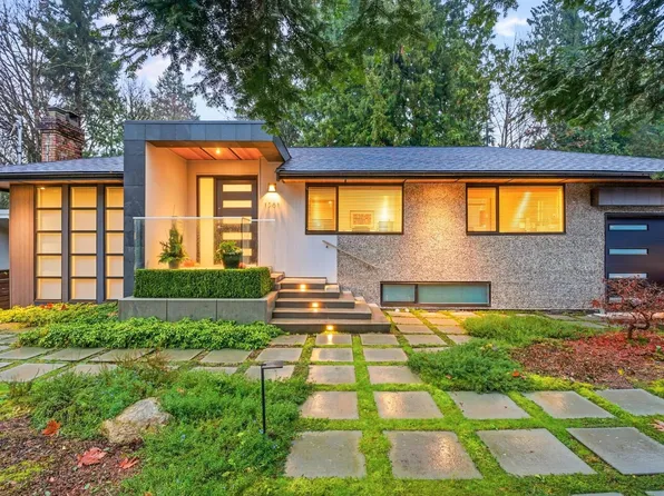 1381 Chine Cres, Coquitlam, BC V3J 5X3