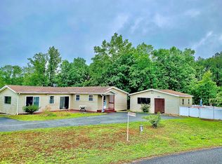 334 Ivy Ln, Callao, VA 22435