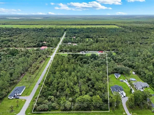  30th Ave SE, NAPLES, FL 34117