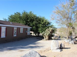 6767 Deep Creek Rd, Apple Valley, CA 92308