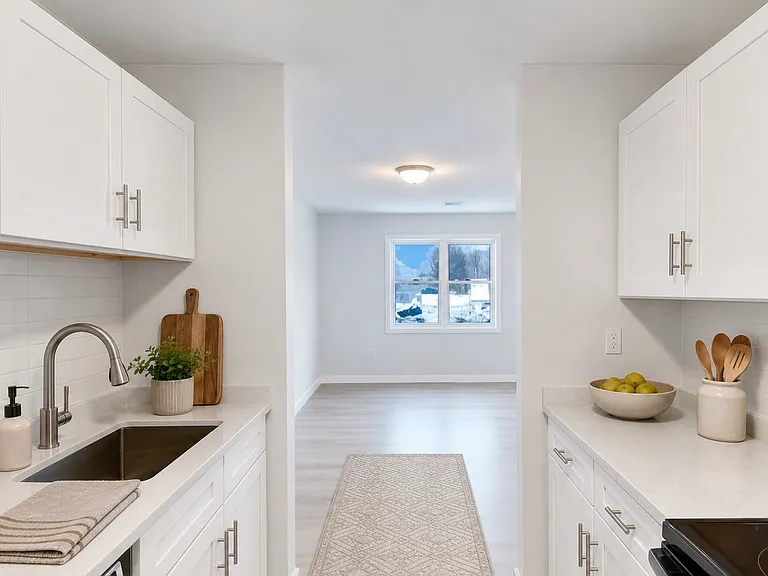110 Briggs St — Photo 2