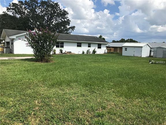 2nd image of 500 W Lake Summit Dr