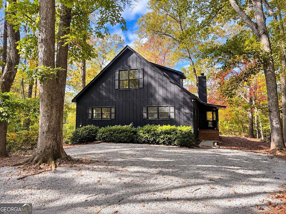 3306 Felicia Ct