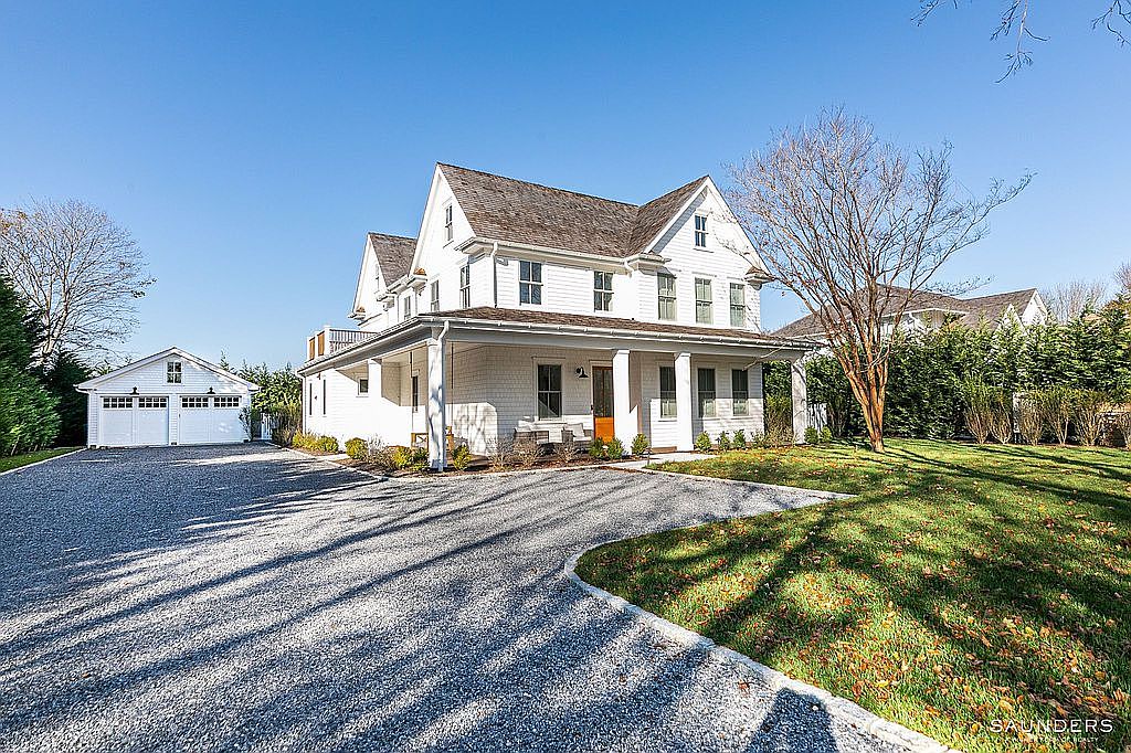 125 Corrigan St, Southampton, NY 11968 Zillow