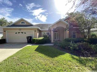 7554 SW 84th Dr, Gainesville, FL 32608