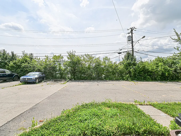 10943 Birchridge Dr — Photo 34