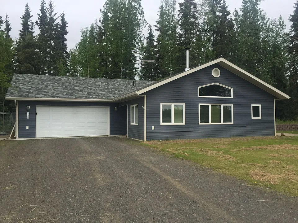 1125 Ladessa Loop