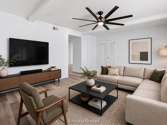 5th image of 2316 Gilbert Cir