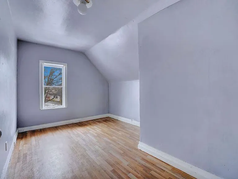 145 Arkansas St — Photo 10