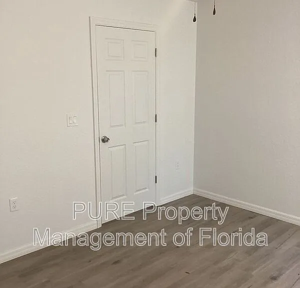13367 SE 38th Ct — Photo 11
