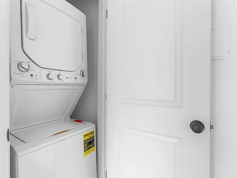 Linridge Apartments — Photo 14