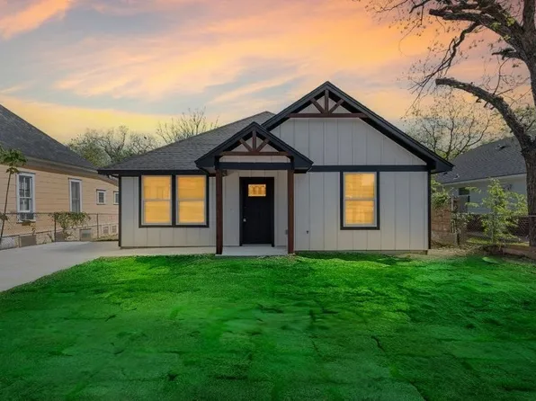 715 N 11th St, Waco, TX 76707