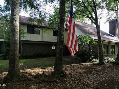 415 Saint Augustine Dr, Madison, MS, 39110