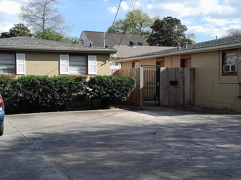 407 Fern St #C — Photo 3