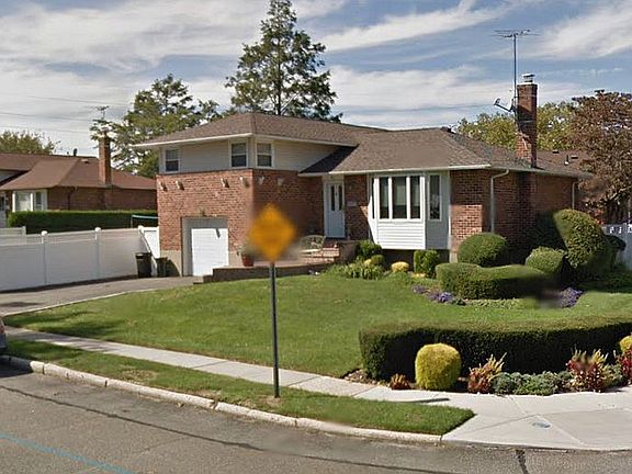 2nd image of 80 Leona Ct