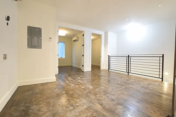 Rented by null | media 4