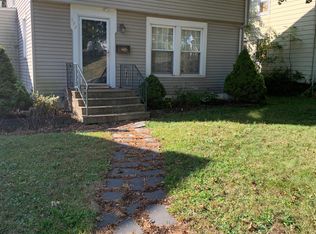 392 E Cassell Ave, Barberton, OH