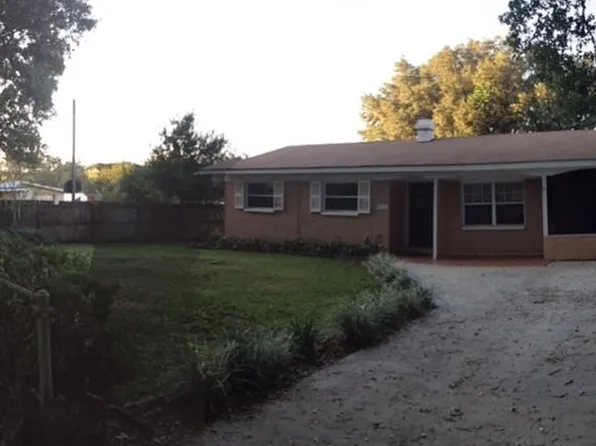 11202 Russell Dr, Seffner, FL 33584