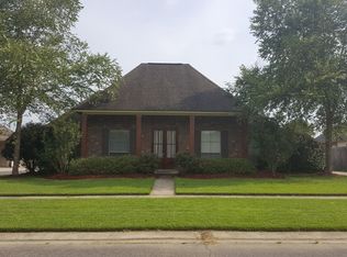 2658 Creek Hollow Ave, Zachary, LA 70791
