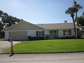 1st image of 295 Hiawatha Way