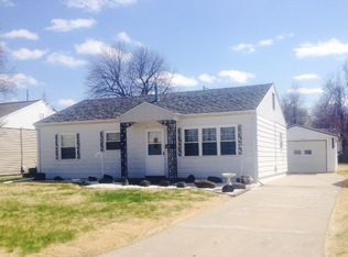 1820 Spruce St, Quincy, IL 62301