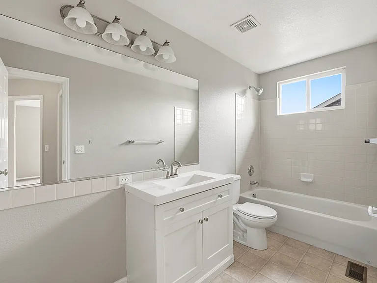 16664 E Prairie Wind Ave — Photo 28