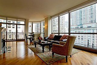 Living Room / Dining Room