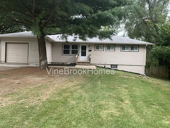 2nd image of 7818 E 108th Cir